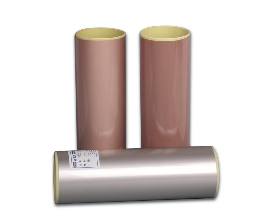 Electromagnetic shielding film is primarily used for flexible printed circuit boards (FPCs). It works by establishing a conductive adhesive layer that connects to the grounding gold surface of the FPC. Its purpose is to shield signals and prevent external interference from affecting the FPC's circuitry and components during signal transmission.